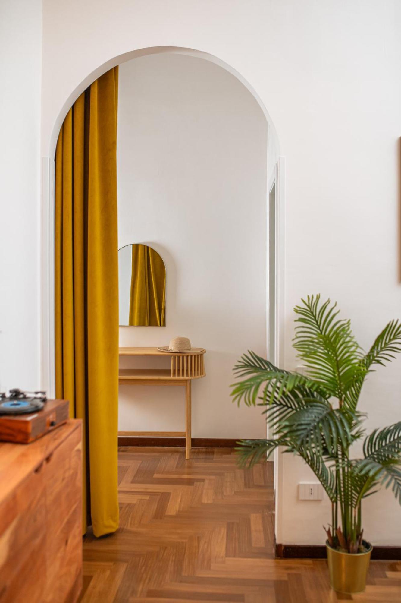 Quatrum Apartment Naples Exterior photo