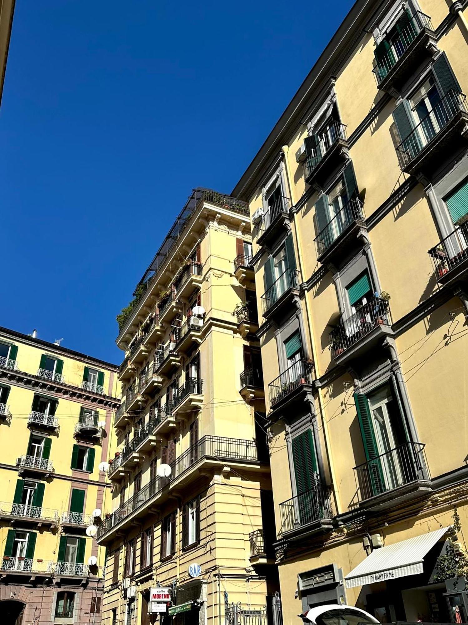 Quatrum Apartment Naples Exterior photo